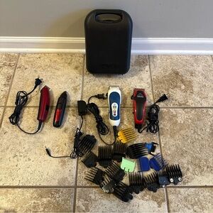 4 Piece Wahl Hair Trimmer Clippers Lot w/ Attachments